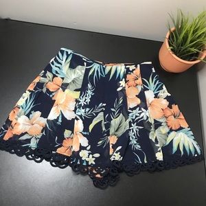 Floral shorts/skorts size M.